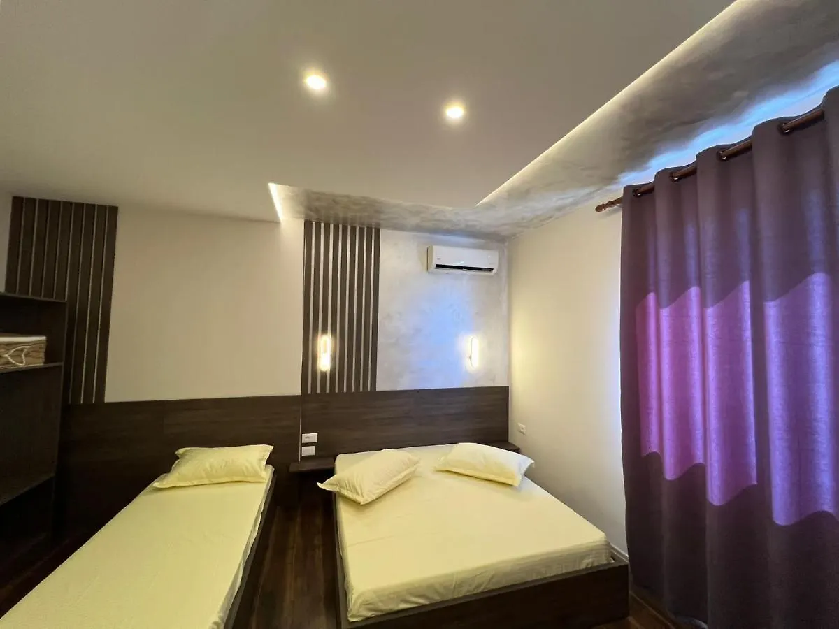 ****  Speranza Hotel Lushnje Albania